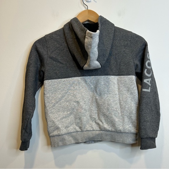 Lacoste boys' two-tone zip-up fleece hoodie in grey logo - Picture 5 of 6